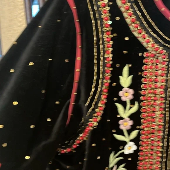 John Mark Black Velvet Jacket with Floral Embroidery. Size L. NWT - Picture 5 of 14